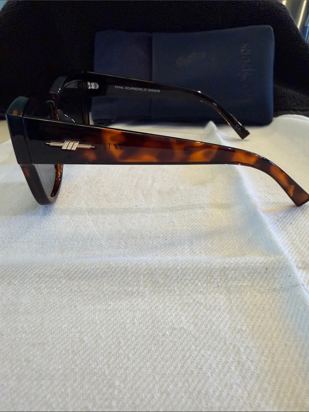 Le Specs Total Eclipse Tortoiseshell and Black Cat-Eye Sunglasses